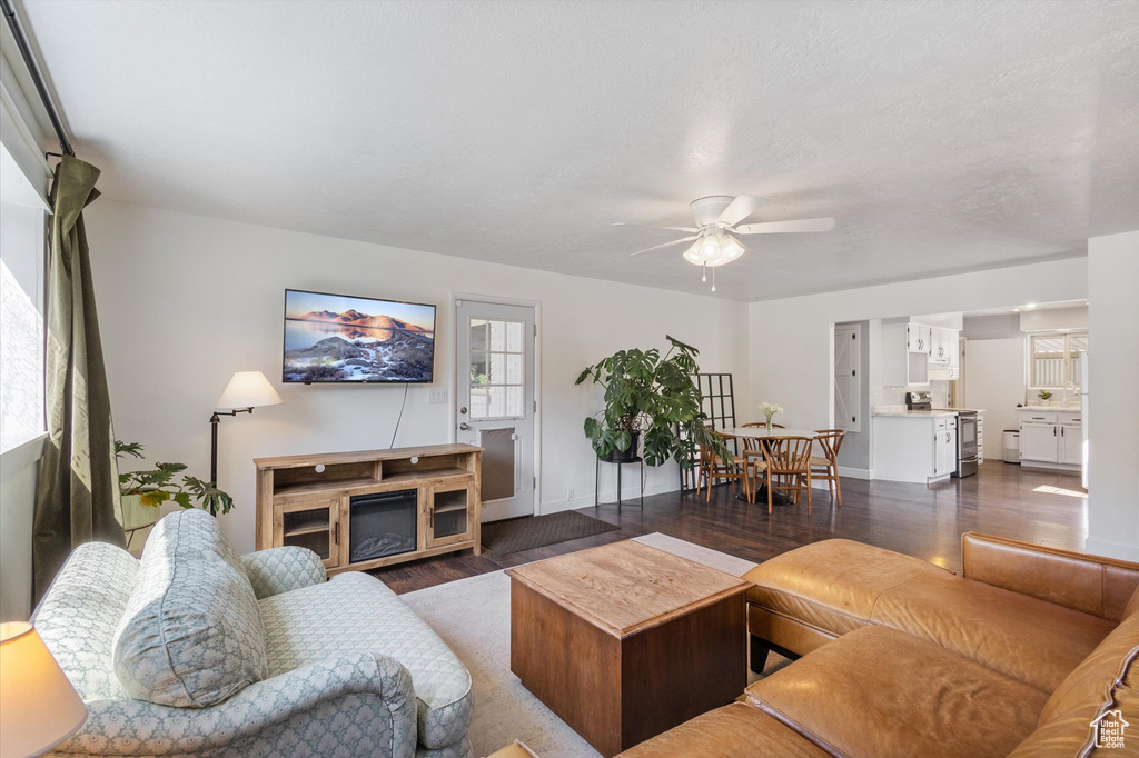 Photo 14 for MLS #2107147 at 678 S 300 East