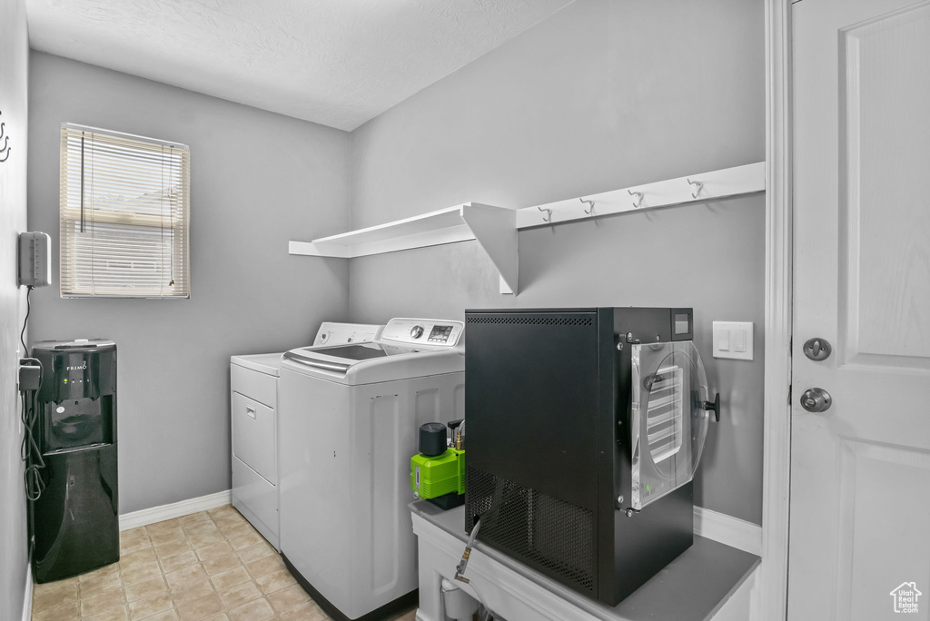 1069 S LEGRAND DR Grantsville, UT 84029