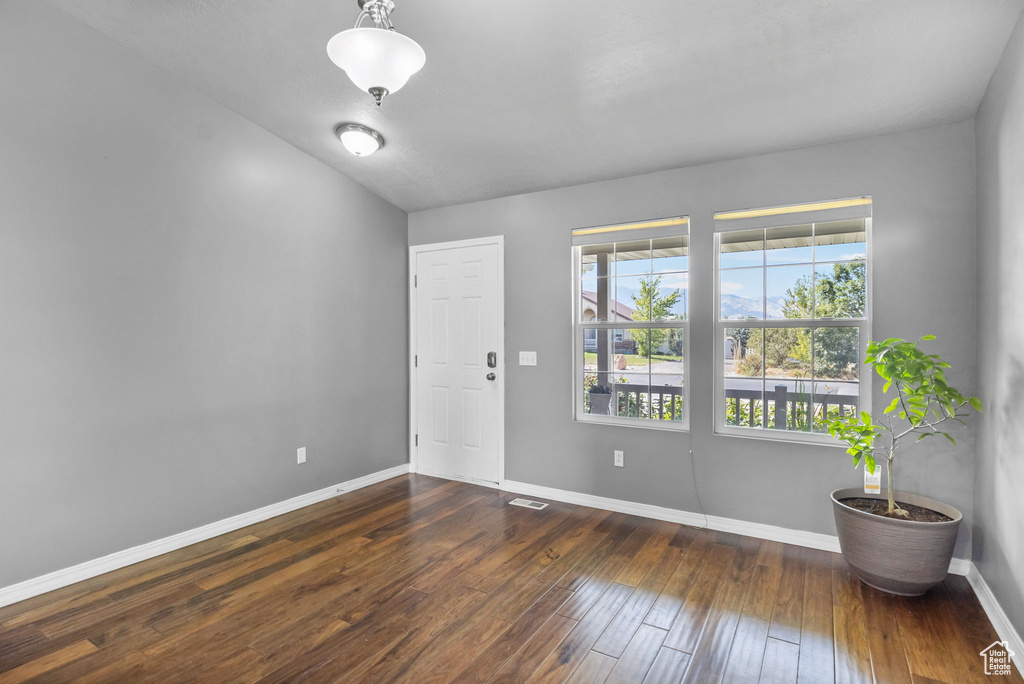 1069 S LEGRAND DR Grantsville, UT 84029