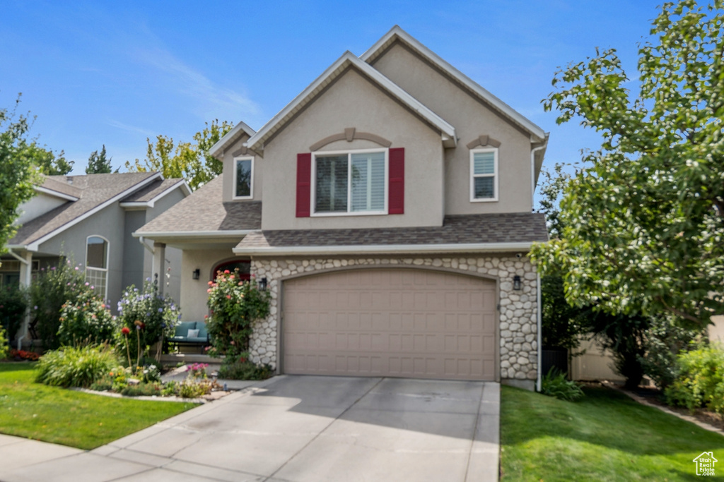 9092 S ENCHANTED OAK LN Sandy, UT 84094