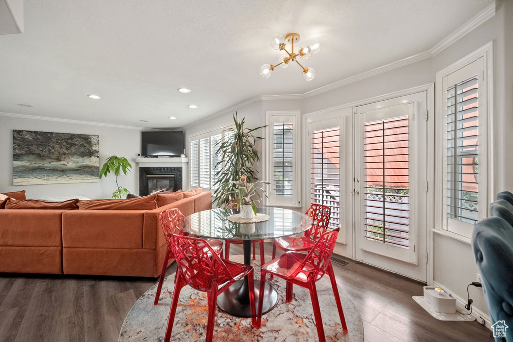 9092 S ENCHANTED OAK LN Sandy, UT 84094