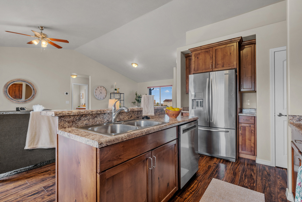 879 SUNDOWN LN Tooele, UT 84074