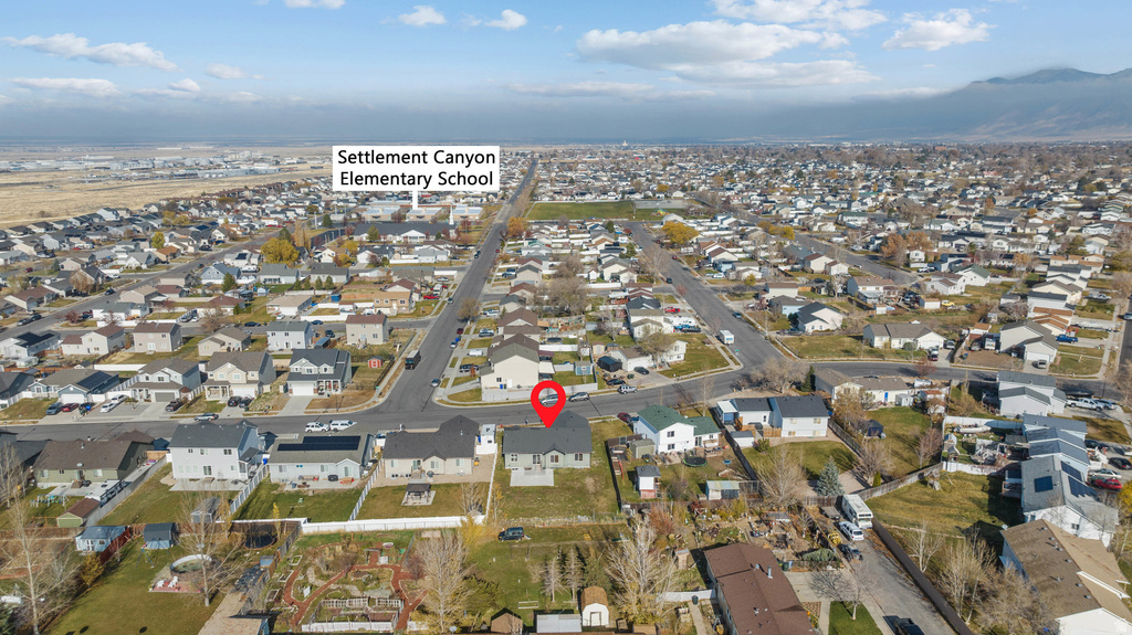 879 SUNDOWN LN Tooele, UT 84074