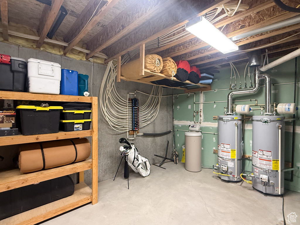 2331 N 2575 W Farr West, UT 84404