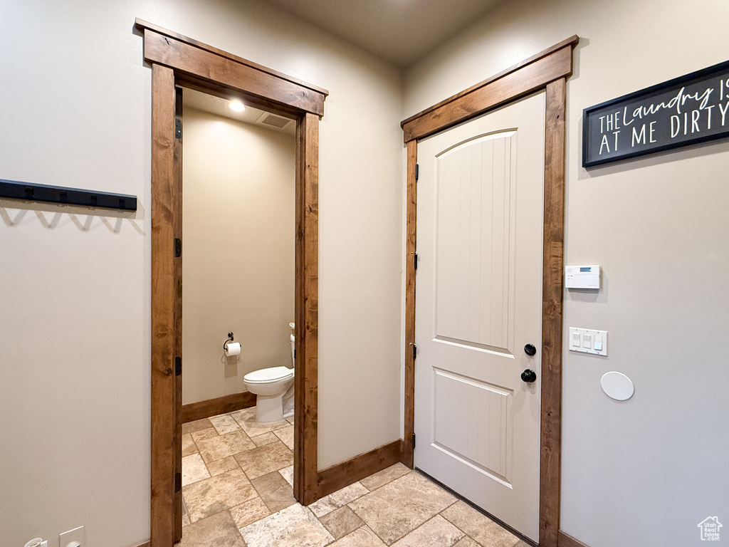 2331 N 2575 W Farr West, UT 84404