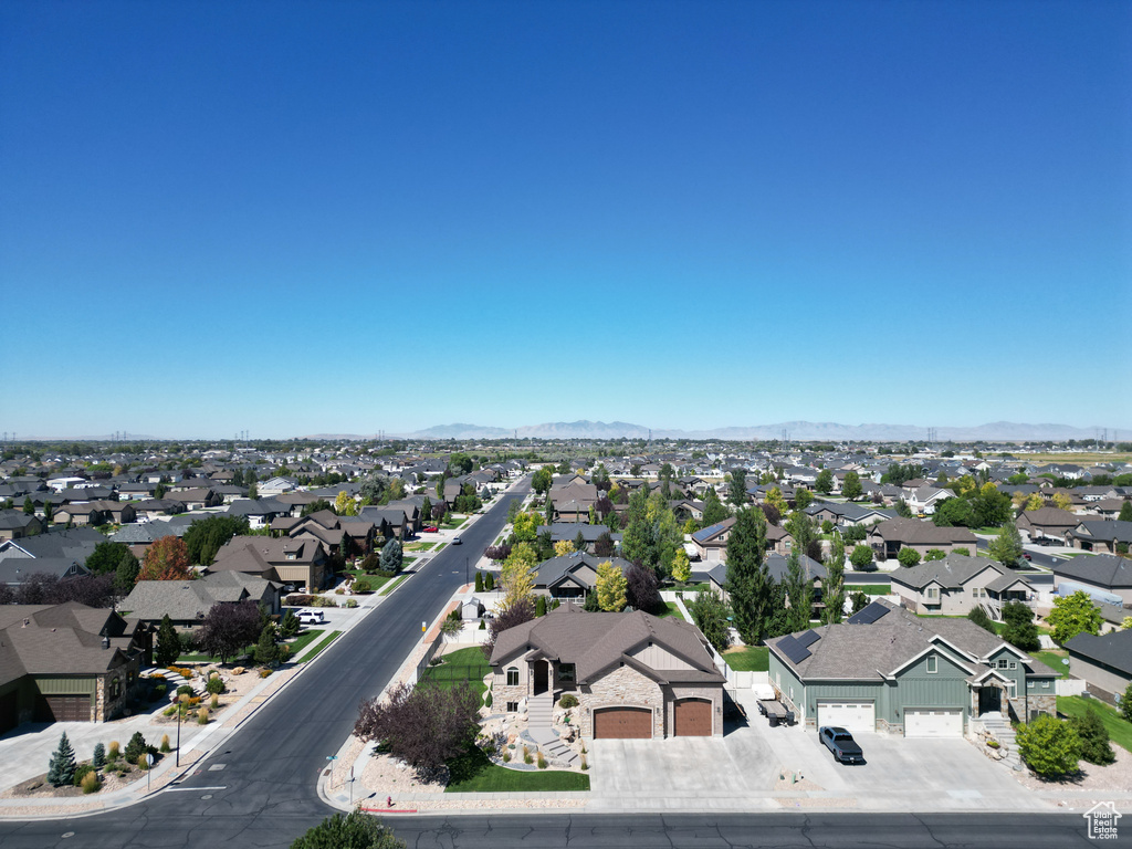 2331 N 2575 W Farr West, UT 84404