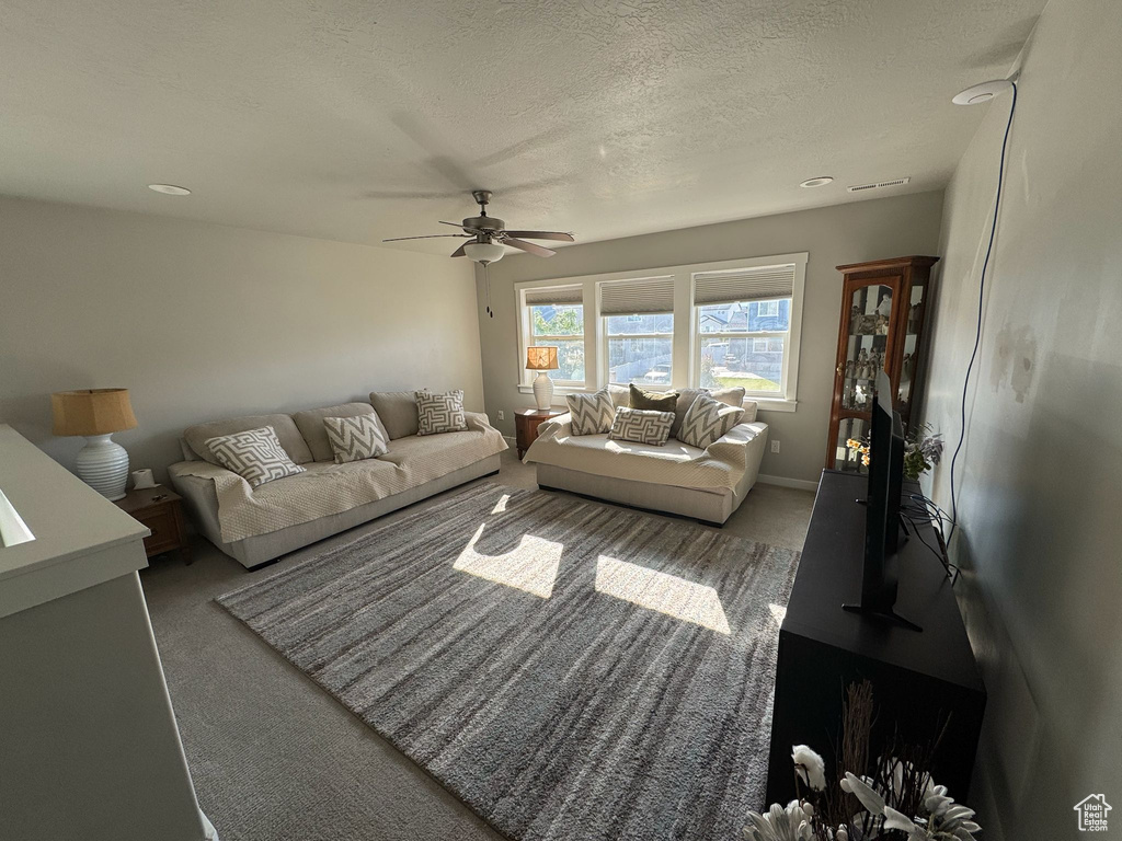 Photo 46 for MLS #2107170 at 7933 N Secretariat Rd