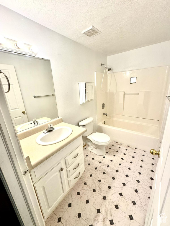 Photo 19 for MLS #2107171 at 3851 N Chilton Rd