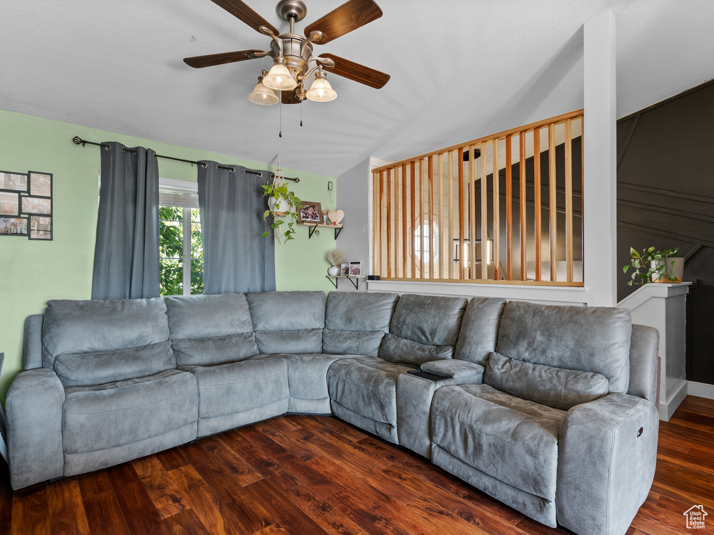 2372 S 2830 W Syracuse, UT 84075