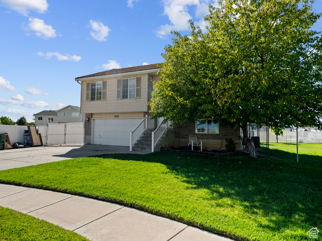 2372 S 2830 W Syracuse, UT 84075