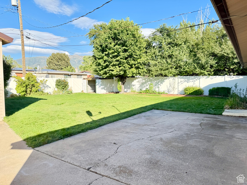 Photo 37 for MLS #2107184 at 1676 W Forbes Ave