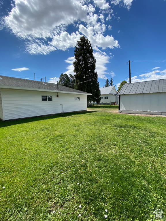 Photo 17 for MLS #2107191 at 1032 Monroe St