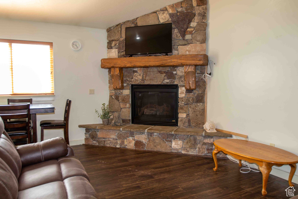 Photo 6 for MLS #2107193 at 1779 N 925 East