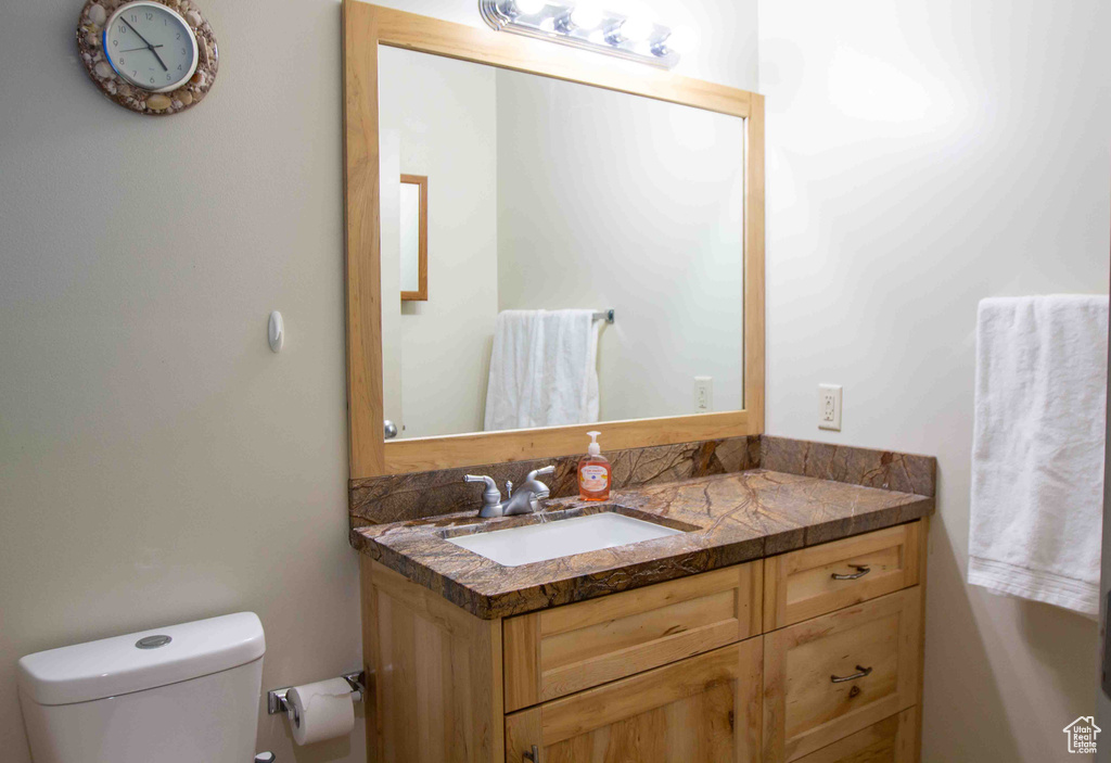 Photo 14 for MLS #2107193 at 1779 N 925 East