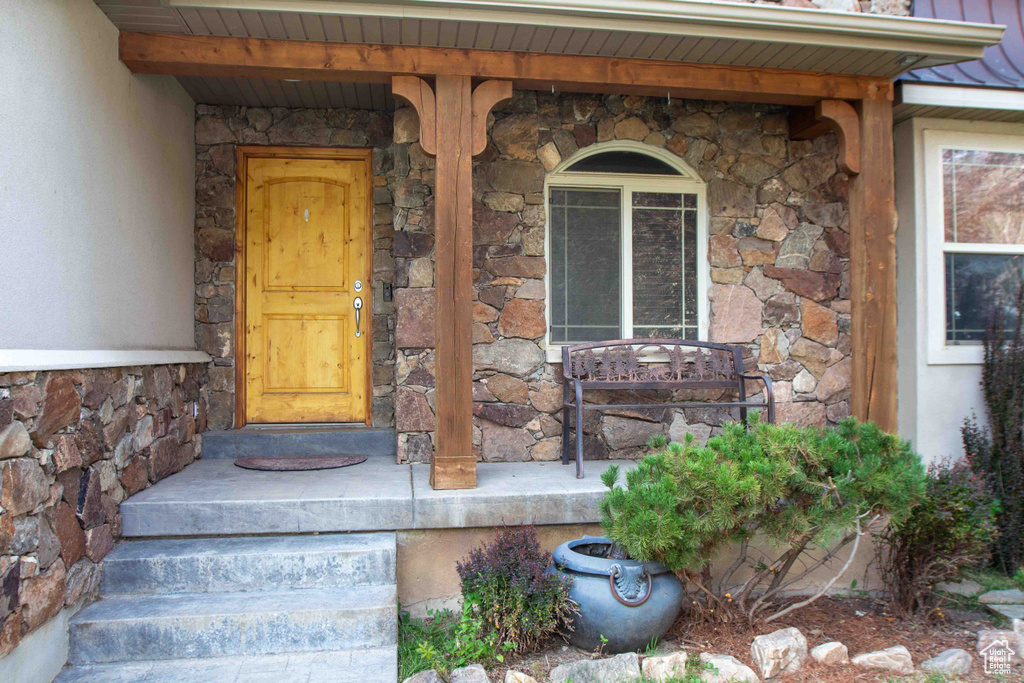 Photo 4 for MLS #2107193 at 1779 N 925 East