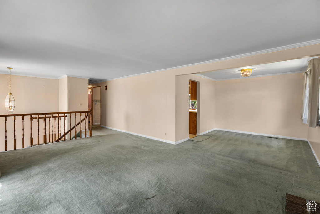 Photo 17 for MLS #2107196 at 247 Paulette Way
