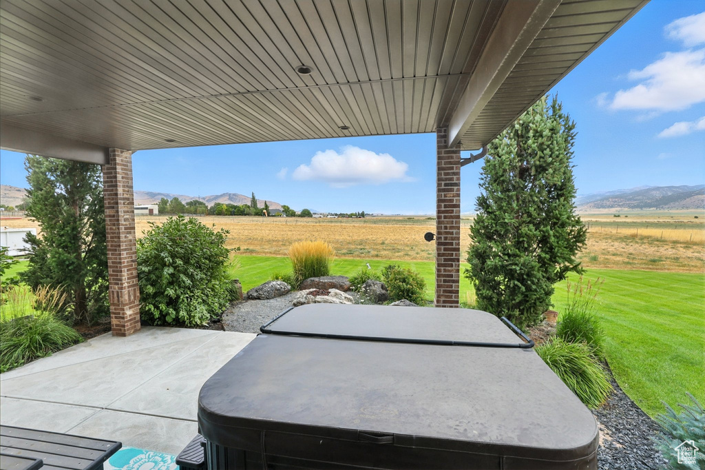 Photo 17 for MLS #2107207 at 8760 W 25800 North