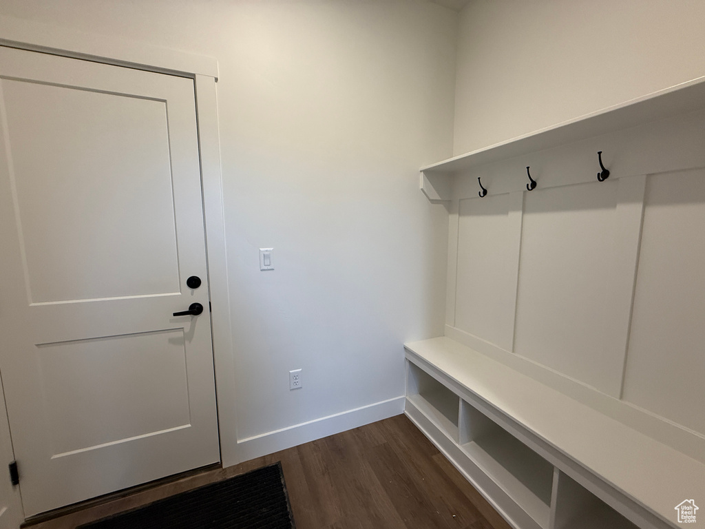 2761 N 3225 W #203 Plain City, UT 84404