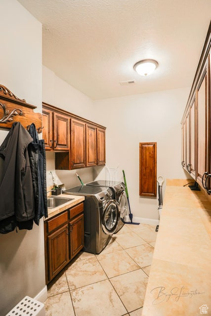 Photo 36 for MLS #2107219 at 3422 S Piaute Rd