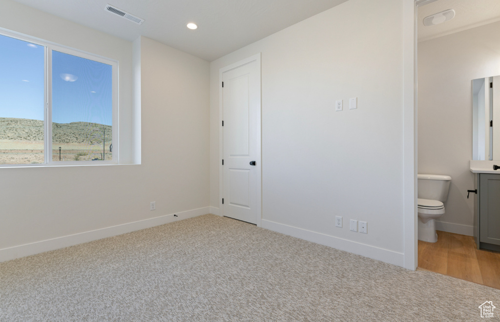 Photo 5 for MLS #2107221 at 713 W Coastline Pl #117