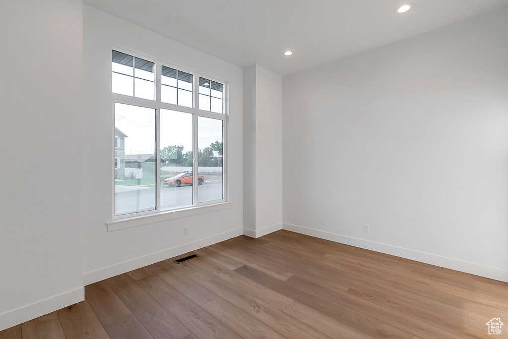 581 W SUMMERHILL LN Centerville, UT 84014