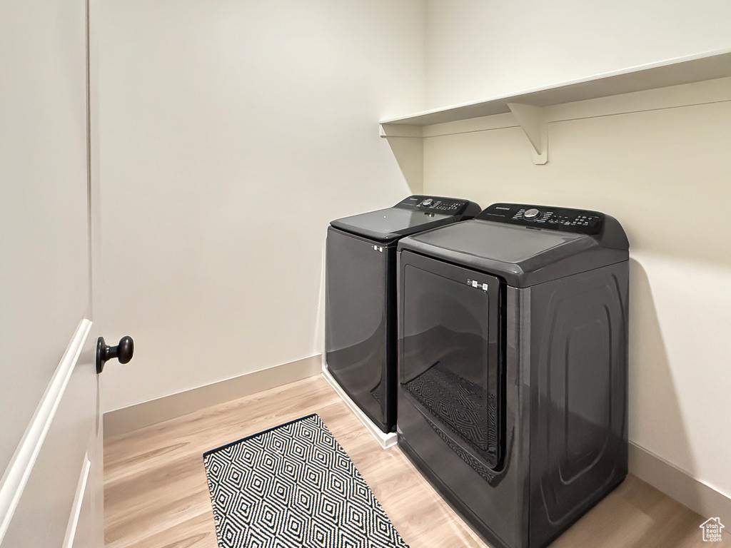 Photo 26 for MLS #2107238 at 844 W Powderwood Ln