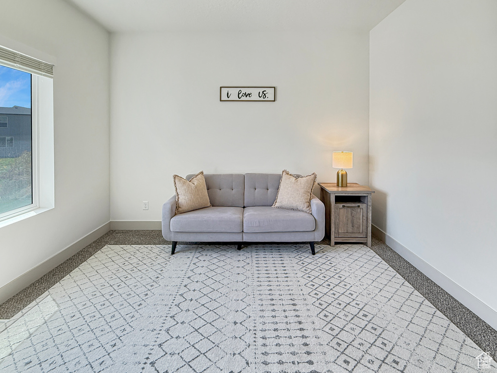 Photo 5 for MLS #2107238 at 844 W Powderwood Ln