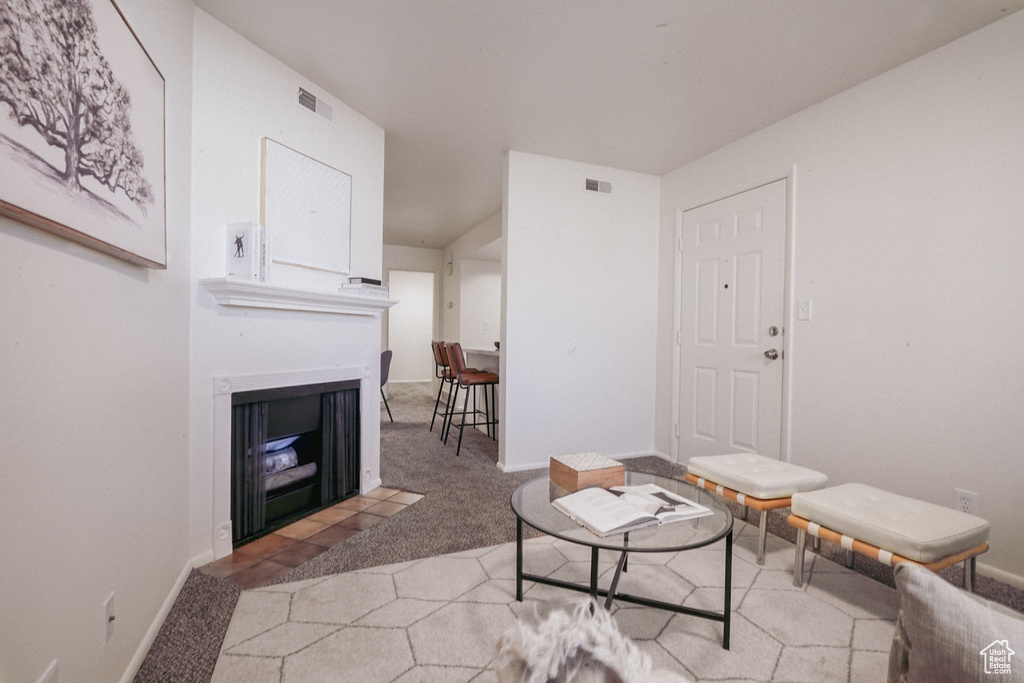 Photo 4 for MLS #2107244 at 223 E Hill Ave #1