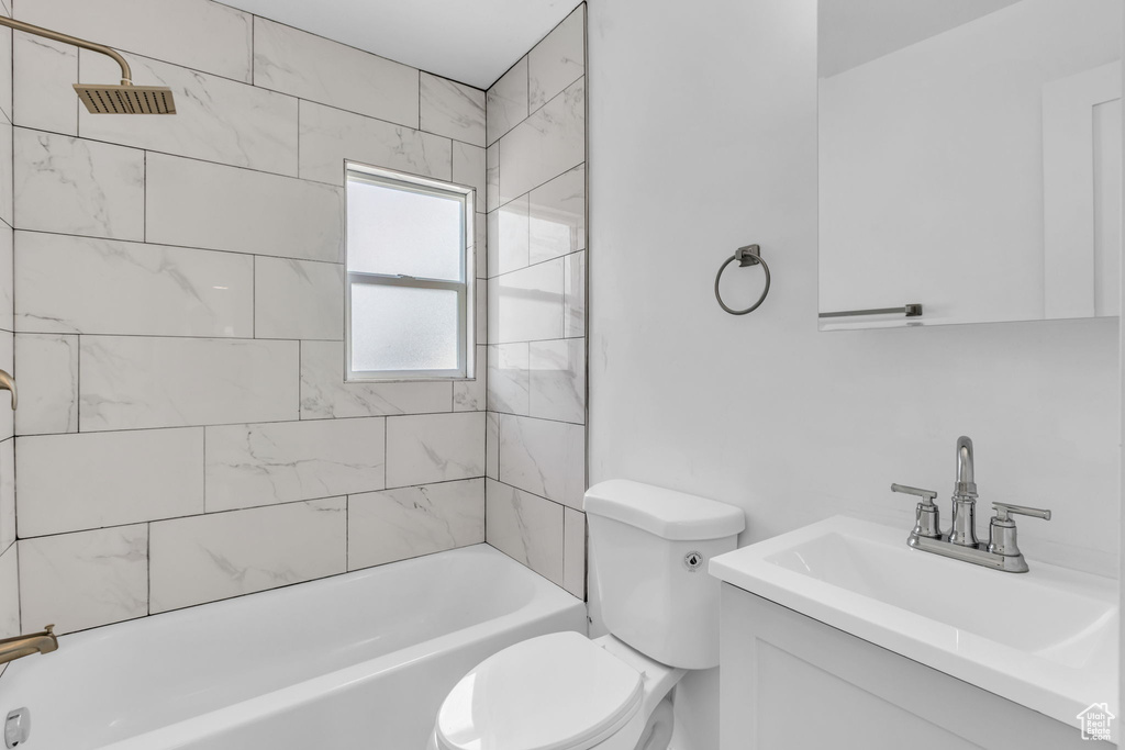 Photo 17 for MLS #2107246 at 254 36 West