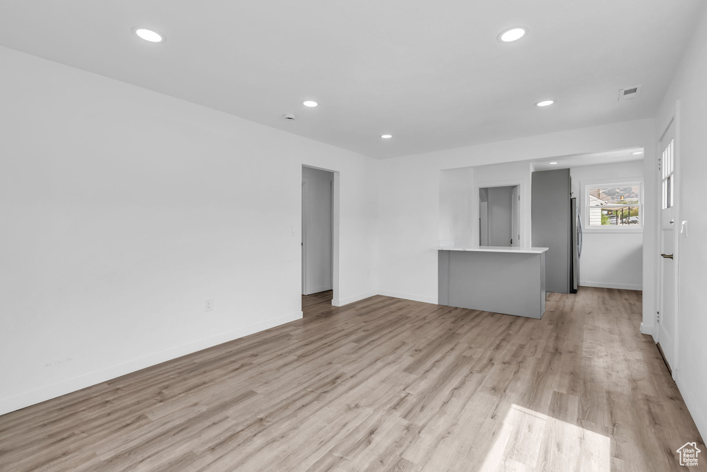 Photo 6 for MLS #2107246 at 254 36 West