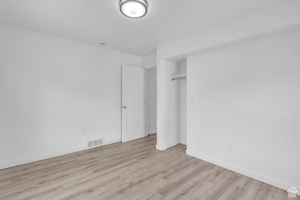 Photo 15 for MLS #2107246 at 254 36 West