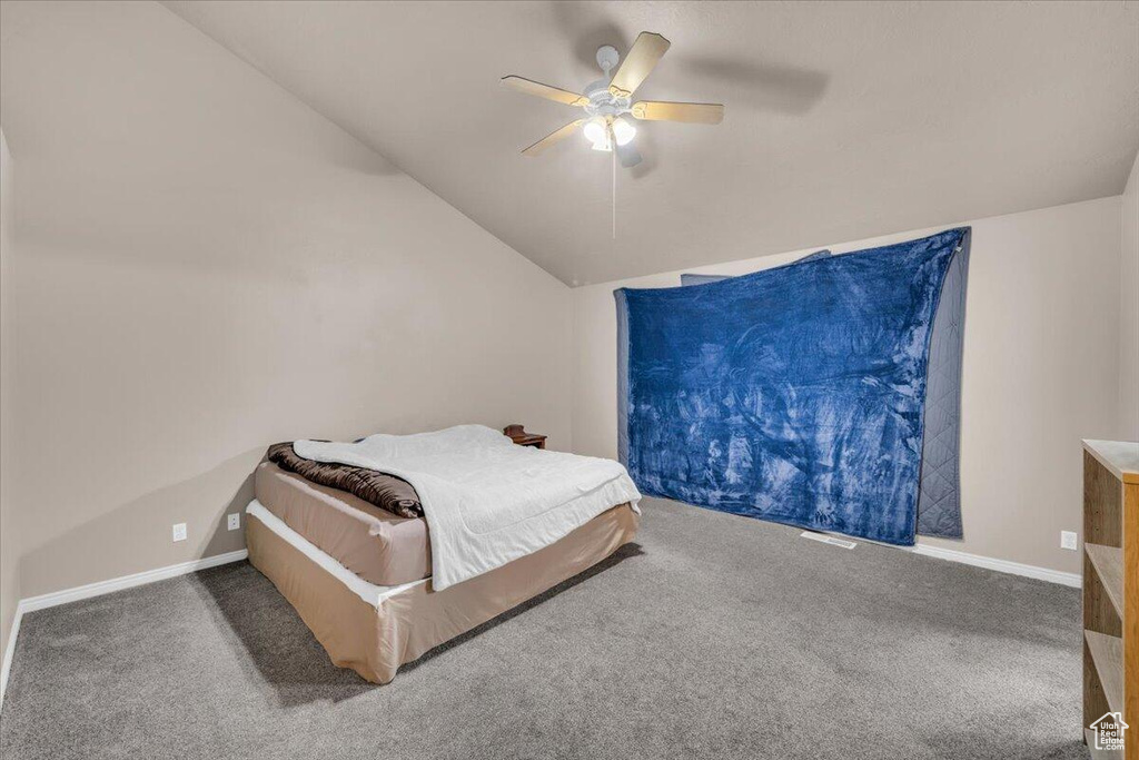 Photo 8 for MLS #2107260 at 1190 N Horsemans Park Dr