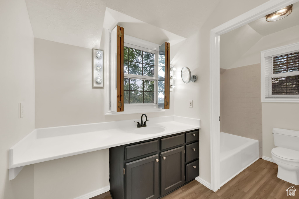 9688 S 1700 E Sandy, UT 84092