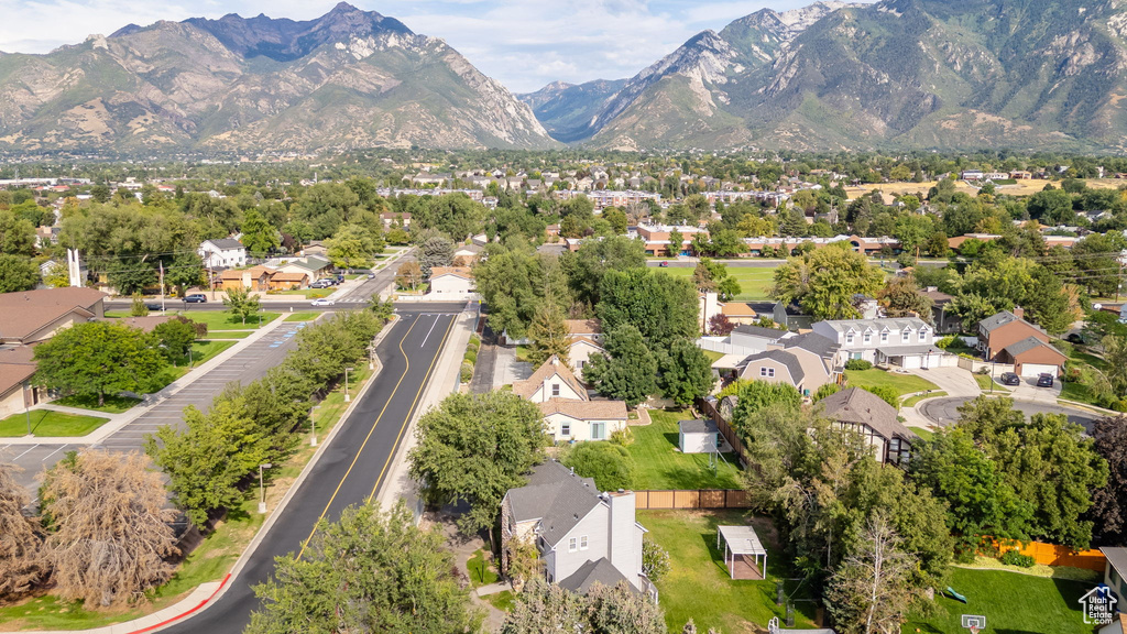 9688 S 1700 E Sandy, UT 84092