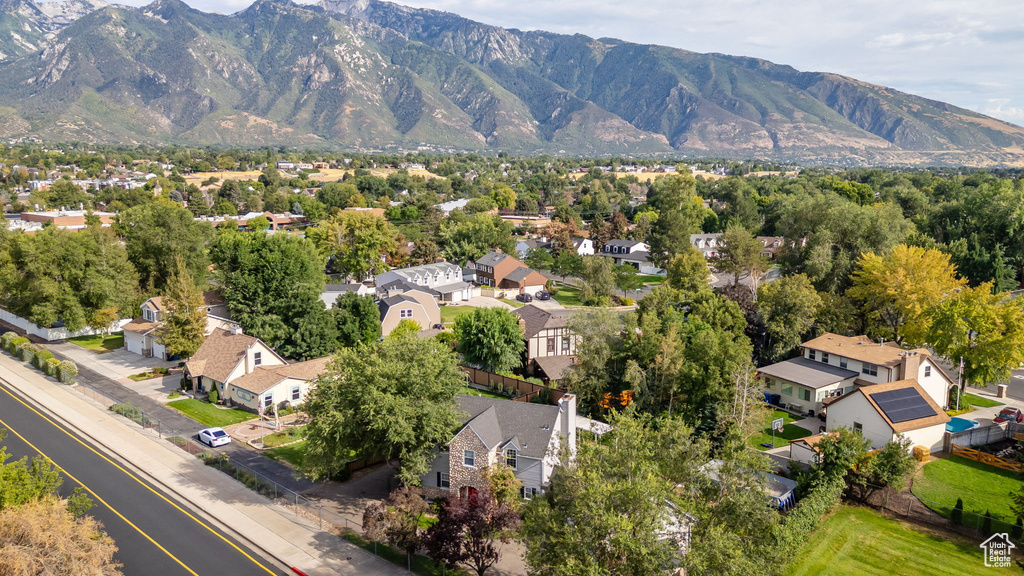 9688 S 1700 E Sandy, UT 84092