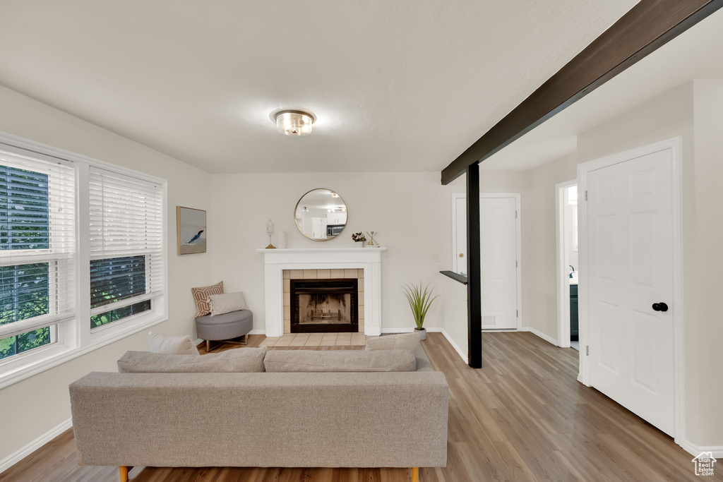 9688 S 1700 E Sandy, UT 84092
