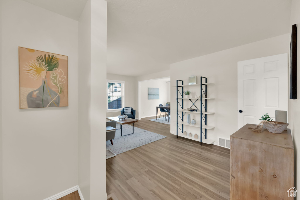 9688 S 1700 E Sandy, UT 84092