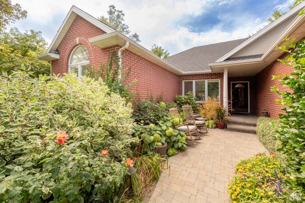6294 S LOMBARDY DR Murray, UT 84121