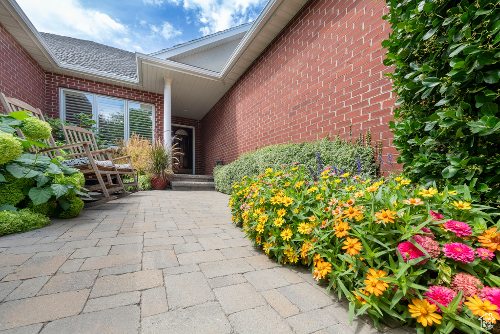 6294 S LOMBARDY DR Murray, UT 84121