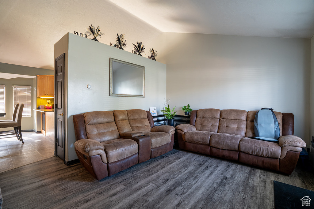 1906 S 350 E Clearfield, UT 84015