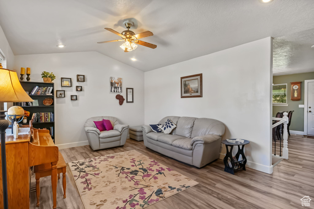 Photo 7 for MLS #2107289 at 969 S 640 East
