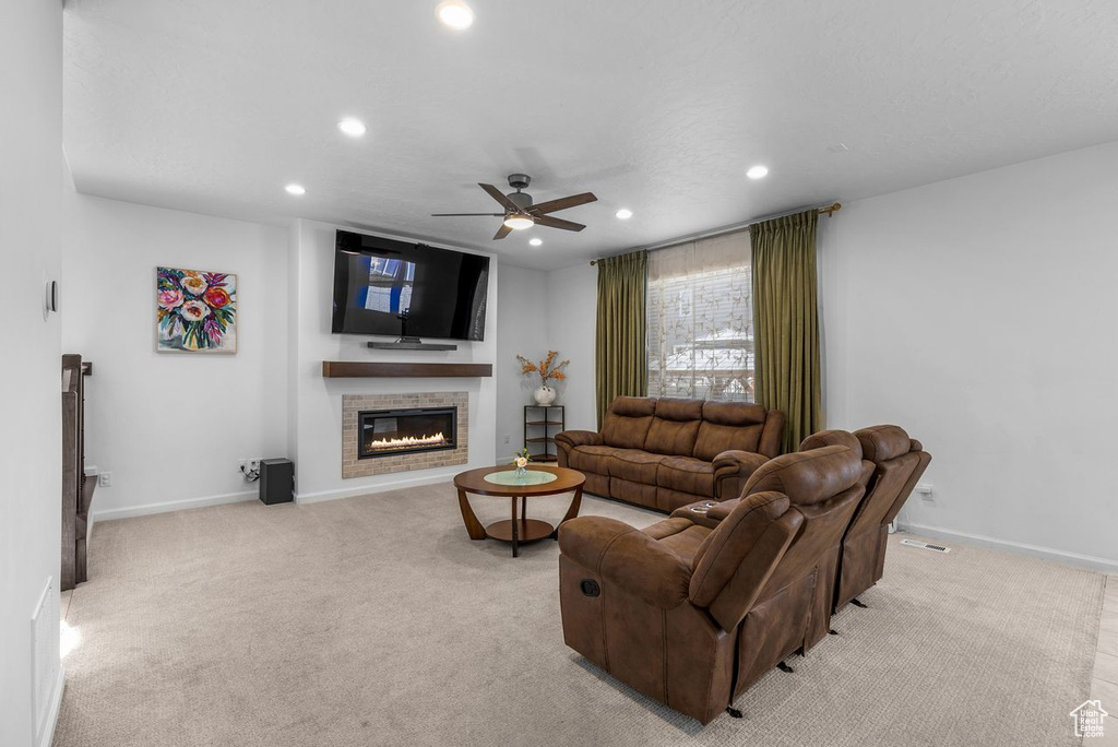 2163 N WILD HYACINTH DR Saratoga Springs, UT 84045