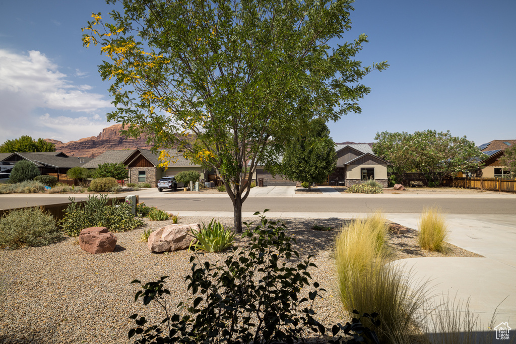 Photo 46 for MLS #2107294 at 812 N Palisade Dr
