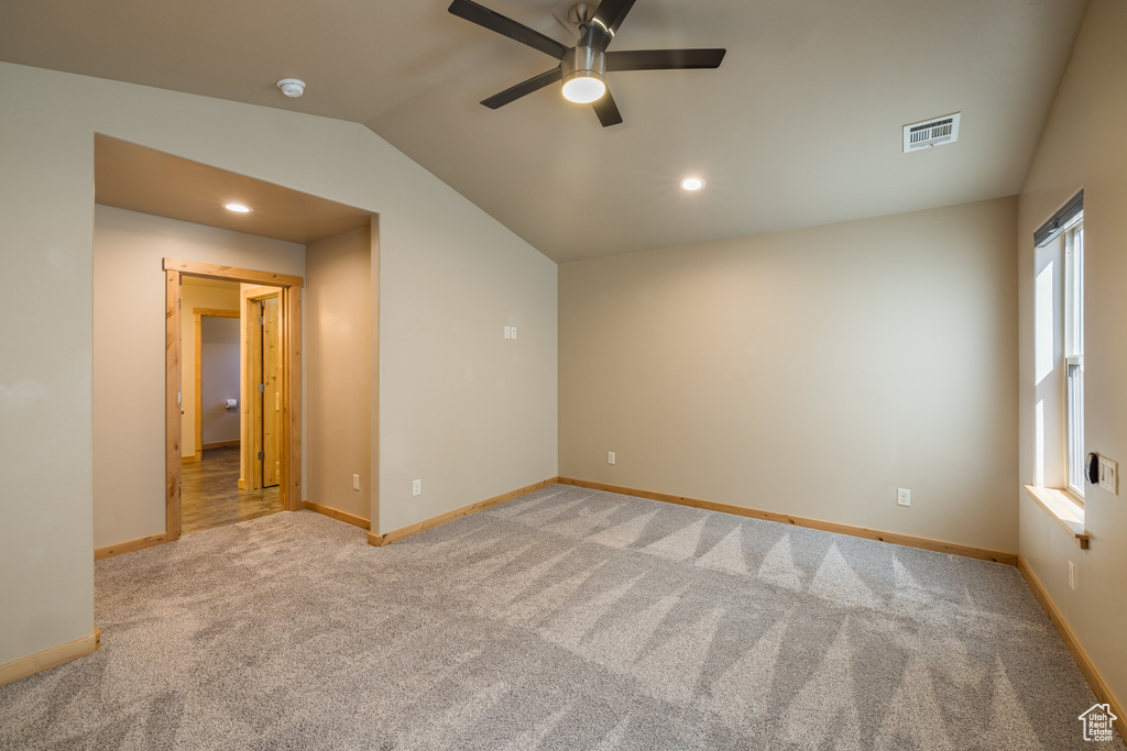 Photo 17 for MLS #2107294 at 812 N Palisade Dr