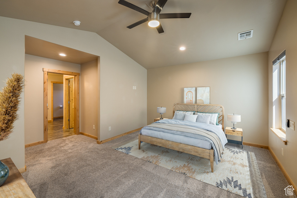 Photo 16 for MLS #2107294 at 812 N Palisade Dr