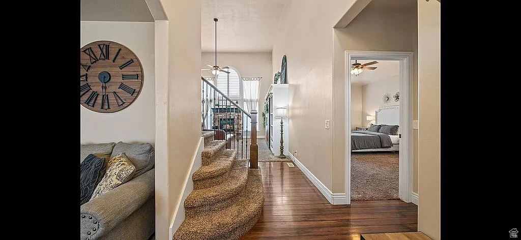 Photo 4 for MLS #2107297 at 2559 S Colt Dr