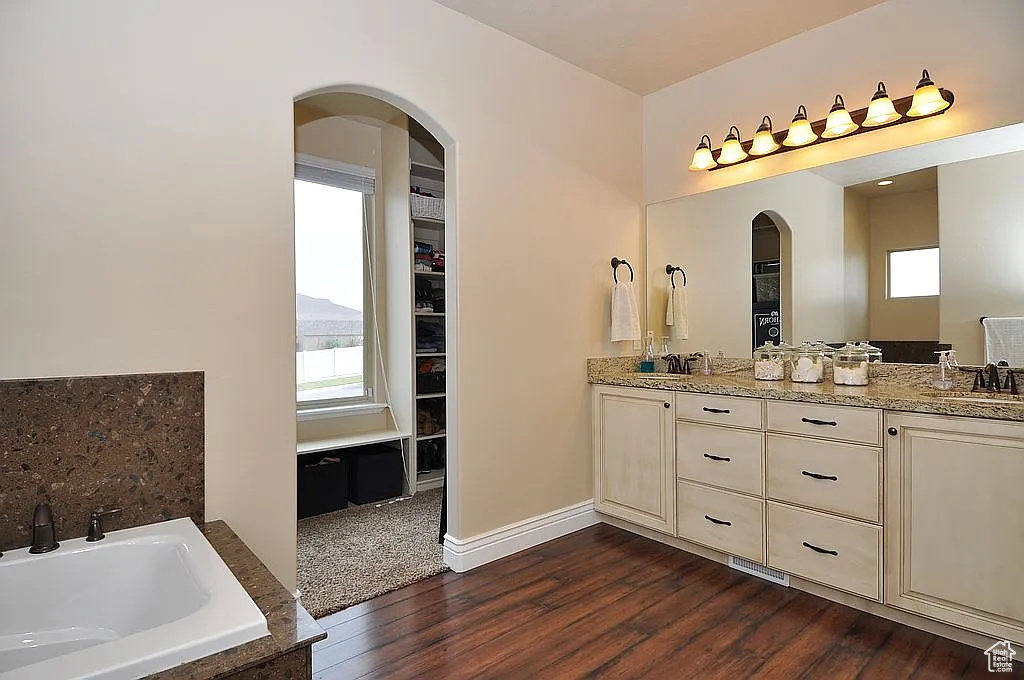 Photo 18 for MLS #2107297 at 2559 S Colt Dr