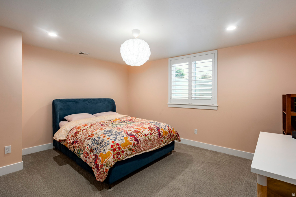 575 S 1450 W Farmington, UT 84025