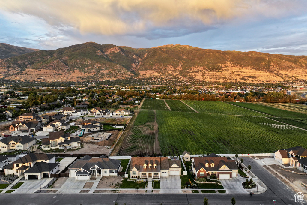 575 S 1450 W Farmington, UT 84025