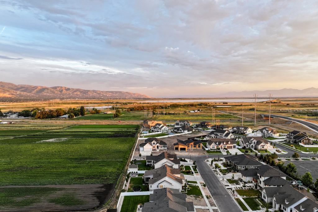 575 S 1450 W Farmington, UT 84025